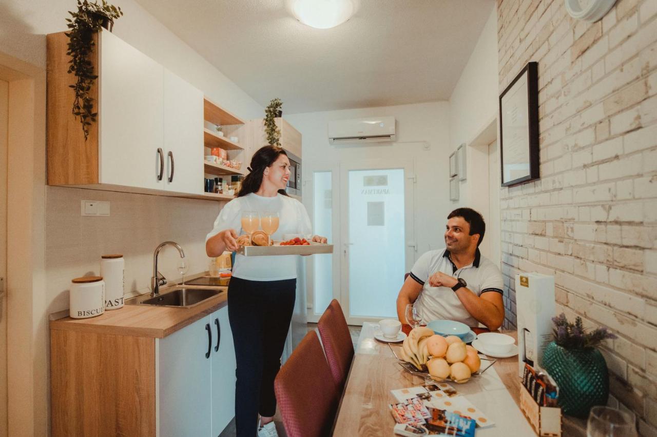 Apartman Lovric Ðakovo エクステリア 写真